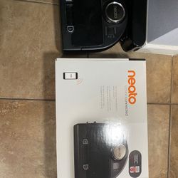 Neato batvac connected vacuum cleaner