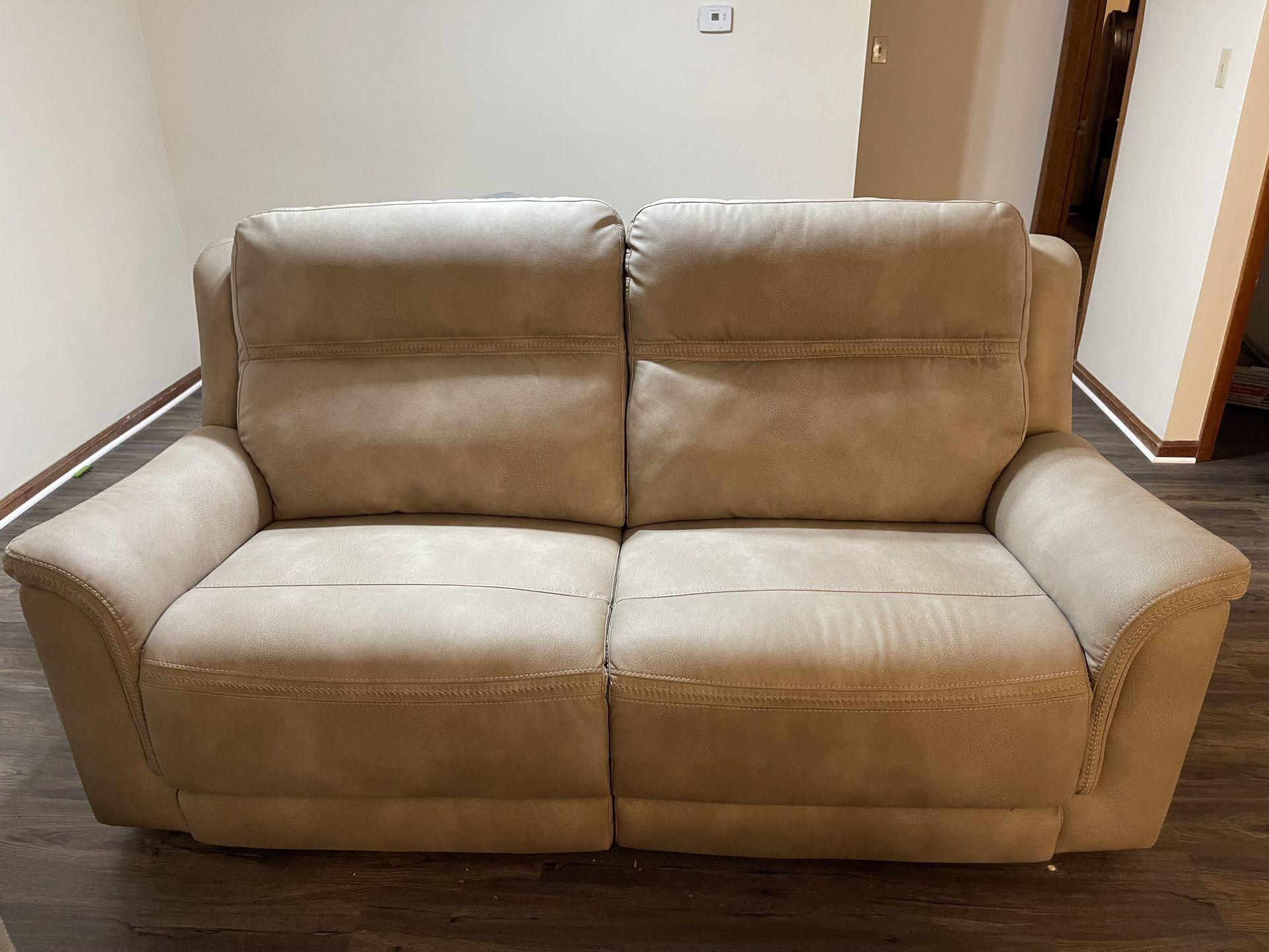 Love Seat / Couches (2) - Beige Leather Electric Recliner 