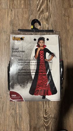 Royal Vampiress Costume
