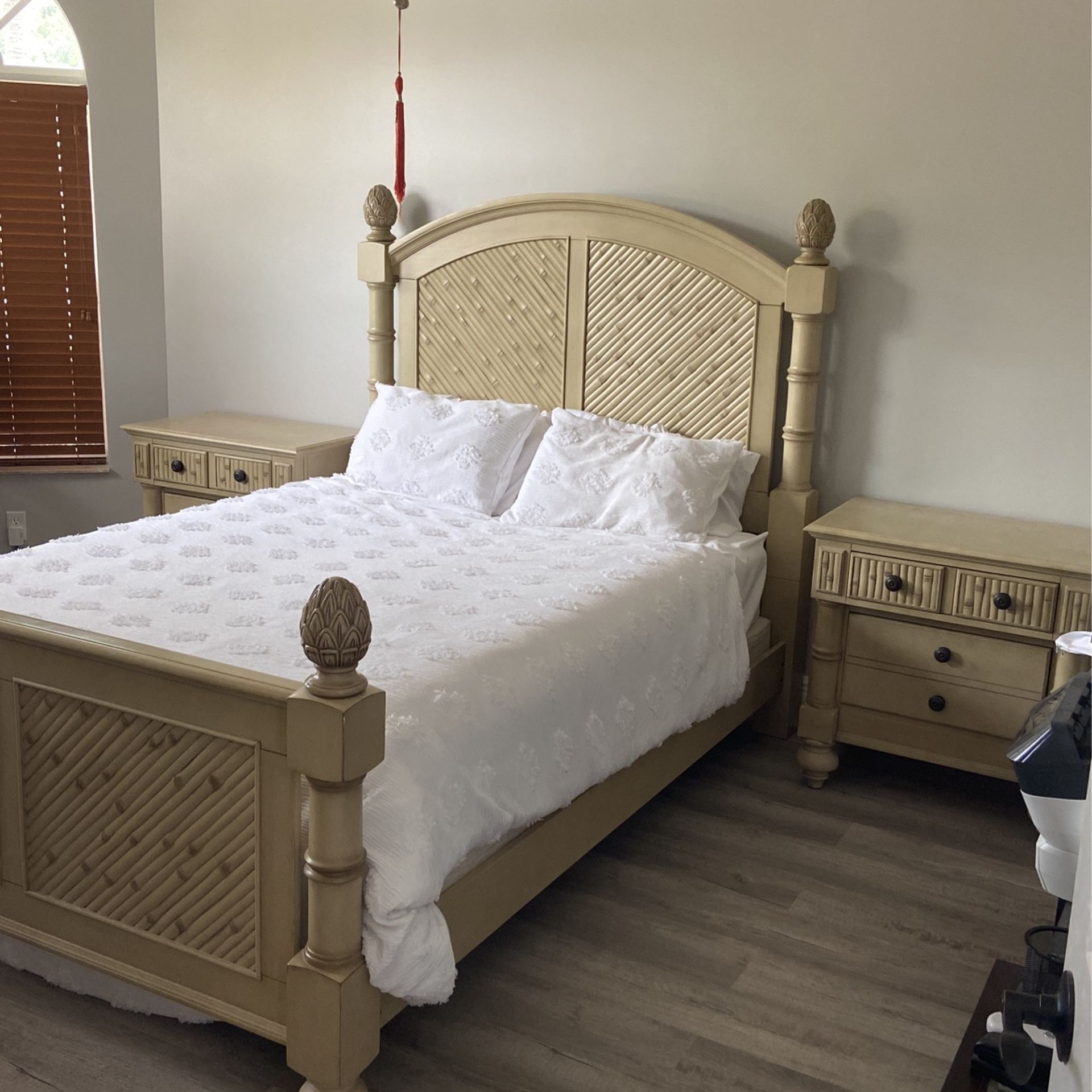 Queen Tropical Bed Set