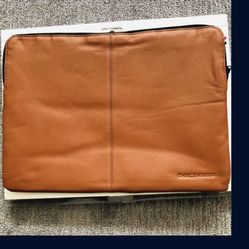 Leather Slim Sleeve 15” MacBook Pro Pro Retina Display Laptop Incase