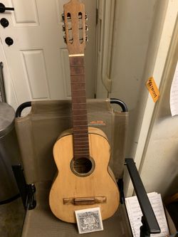 Rare La Valenciana Guitarra Parlor Guitar  