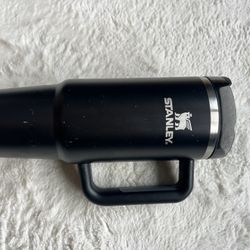 Black Stanley 30oz
