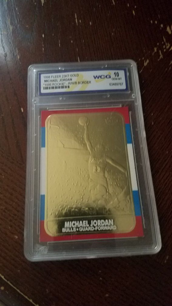 Michael Jordan 23 karat rookie gold card