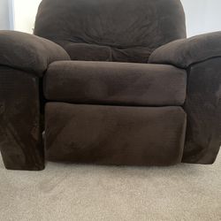 Recylinable One Seater Couch