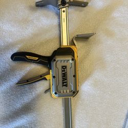 DEWALT Construction Jack