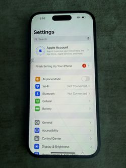 Apple iPhone 15