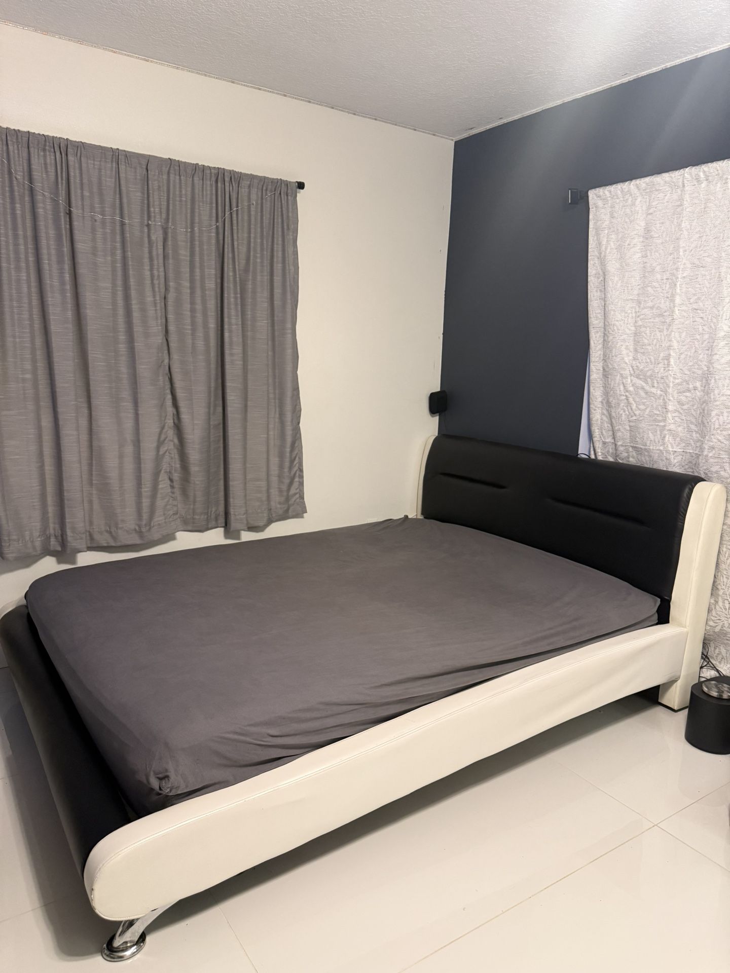 Bed Frame & Mattress