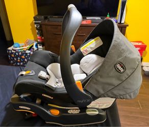 Chicco car seat
