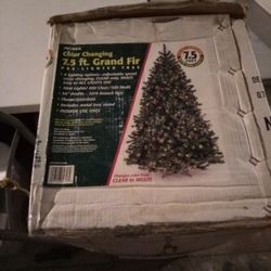 7.5ft Grand Fir Prelit Tree- In Box