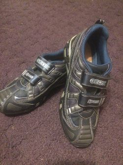 Size 3 boys Geox nearly new