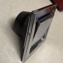 Recessed Shower Spray 