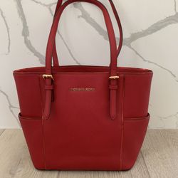 Authentic Michael Kors Purse 