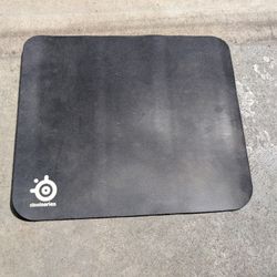 Steel Series Black Mouse Pad