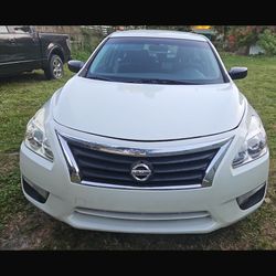 2014 Nissan Altima