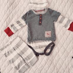 Burt's Bees BABY 100% ORGANIC COTTON  0-6 M