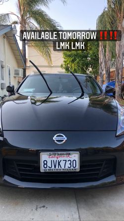 CARS & TRUCKS