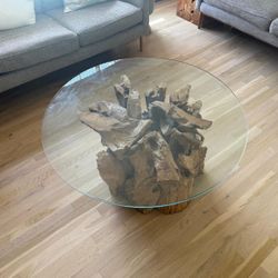 Stunning Wood / Glass Coffee Table 
