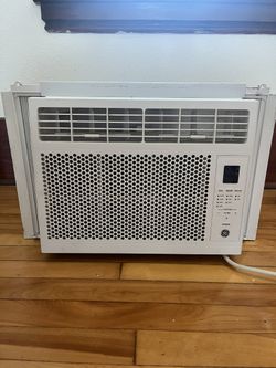 GE 5000 BTU Window AC
