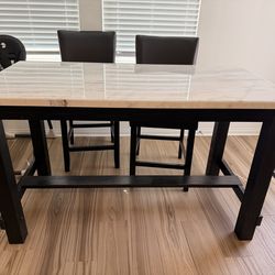 Ashley Furniture Jeanette Counter Height Dining Table