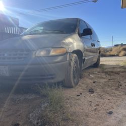 1998 Plymouth Grand Voyager
