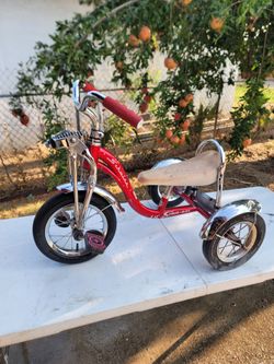 Tricycle lil stingray schwinn