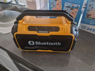 Dewalt compatible speaker