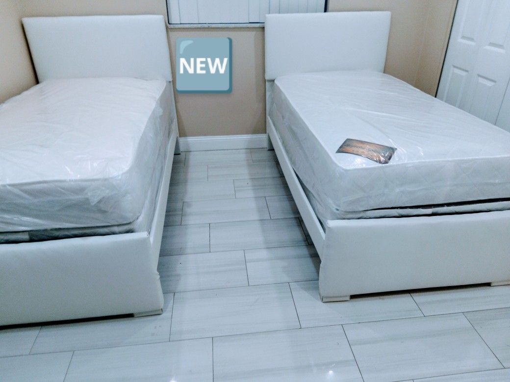 $575 For 2 Twin Beds Set Brand New Free Delivery