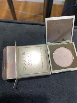 Stila Eye Shadow in Kitten