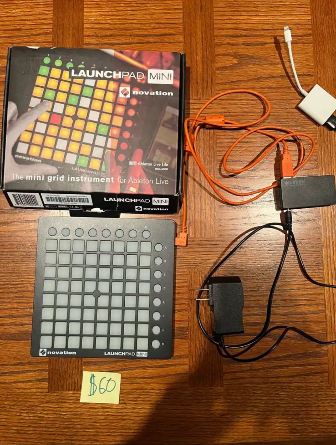 Novation Launchpad Mini MK2