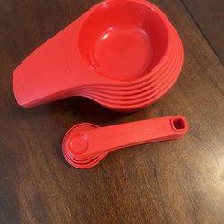 Tupperware Measuring Cups and Spoons