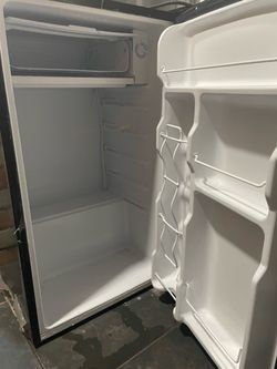 Mini fridge