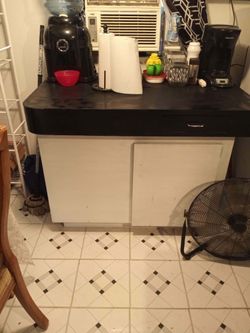 Kitchen Cabinet Island