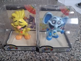 Smiling critters figures (Bubba Bubbaphant, and Kickinchicken
