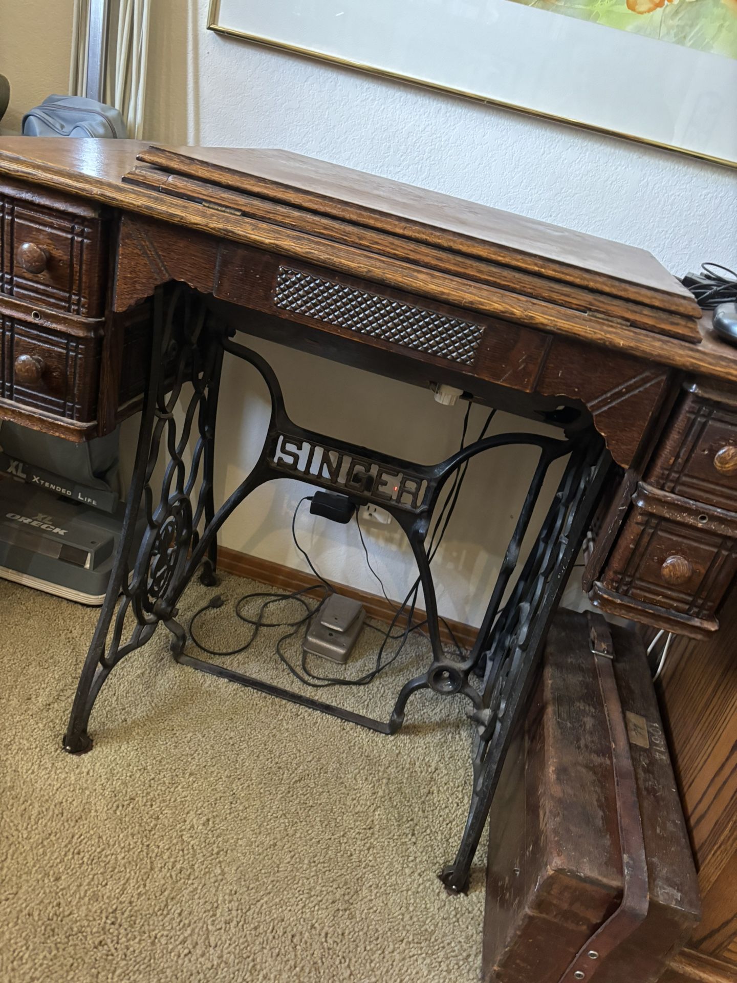 Singer Desk