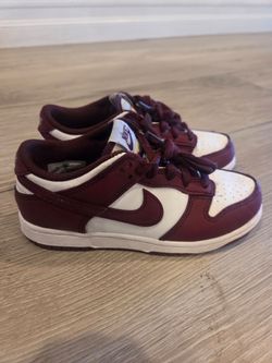 Boys Nike's Dunk Low panda sz 1 1/2