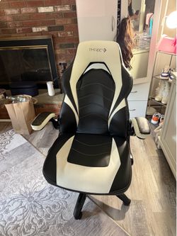 Emerge Vortex Gaming Chair - Black and White