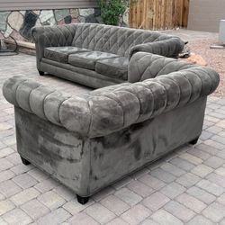 Olive Green Tufted Chesterfield Sofa & Loveseat Set • Living Room Set