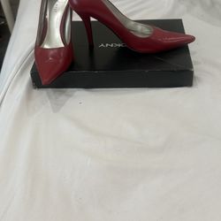 high heels 👠  size 7 1/2