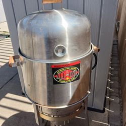 Brinkmann "All In One" Grill And Smoker