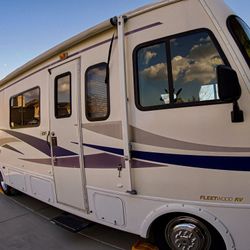 2003 Terra motorhome RV by Fleetwood