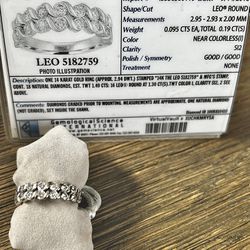 Leo Diamond Ring