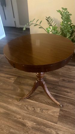 Antique Duncan Phyfe Style Table for Sale