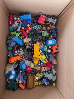 200 kids cars toys older cars LOT