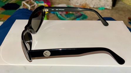 Ray-ban B&I W2522 Rituals Spellbound Enjoy frame G-15 lens cat eye