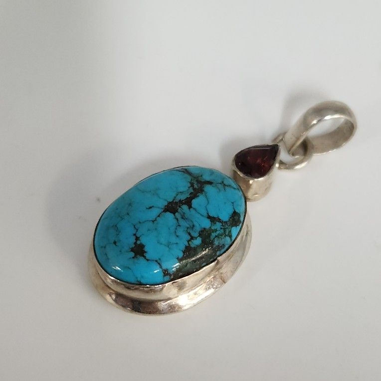 Artisan 925 Sterling Silver Pendant With Turquoise Stone & Garnet Teardrop