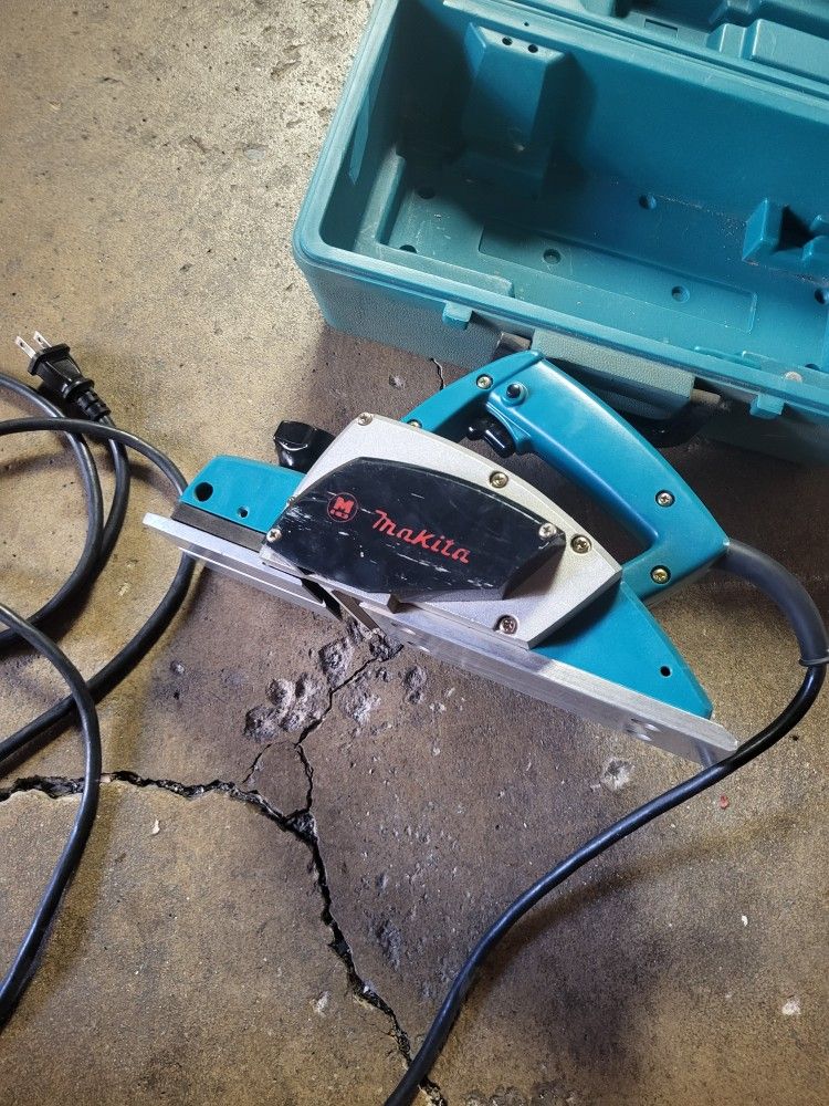 Makita Planer