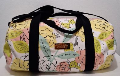 Women's duffel bag