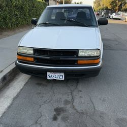 2000 Chevrolet S-10