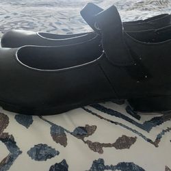 Women's tap shoes size 8